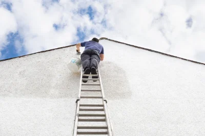 Peinture extérieure à Combourg — façades et ravalement